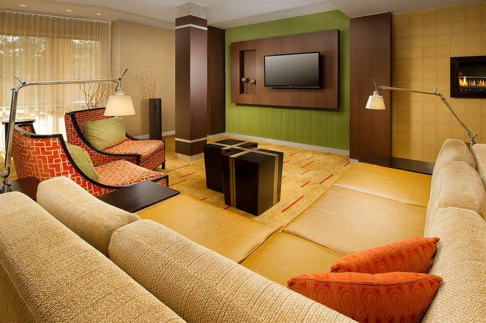 คอร์ทยาร์ด วอลดอร์ฟ Hotel ภายนอก รูปภาพ