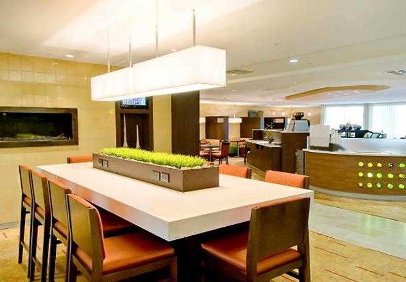 คอร์ทยาร์ด วอลดอร์ฟ Hotel ภายนอก รูปภาพ