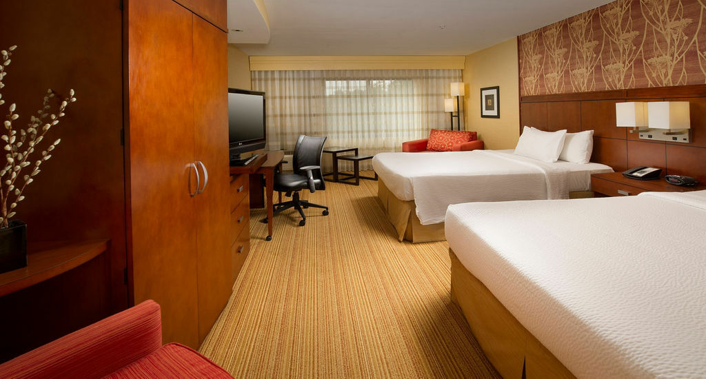 คอร์ทยาร์ด วอลดอร์ฟ Hotel ภายนอก รูปภาพ