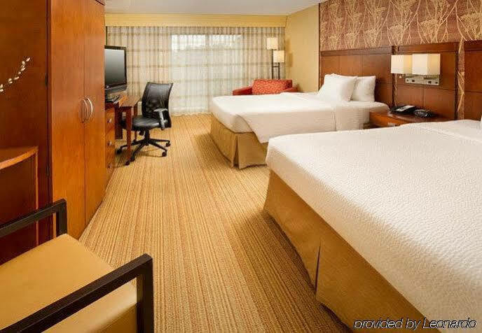 คอร์ทยาร์ด วอลดอร์ฟ Hotel ภายนอก รูปภาพ